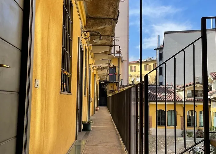 Interno Milanese A Due Passi Dal Centro Milan